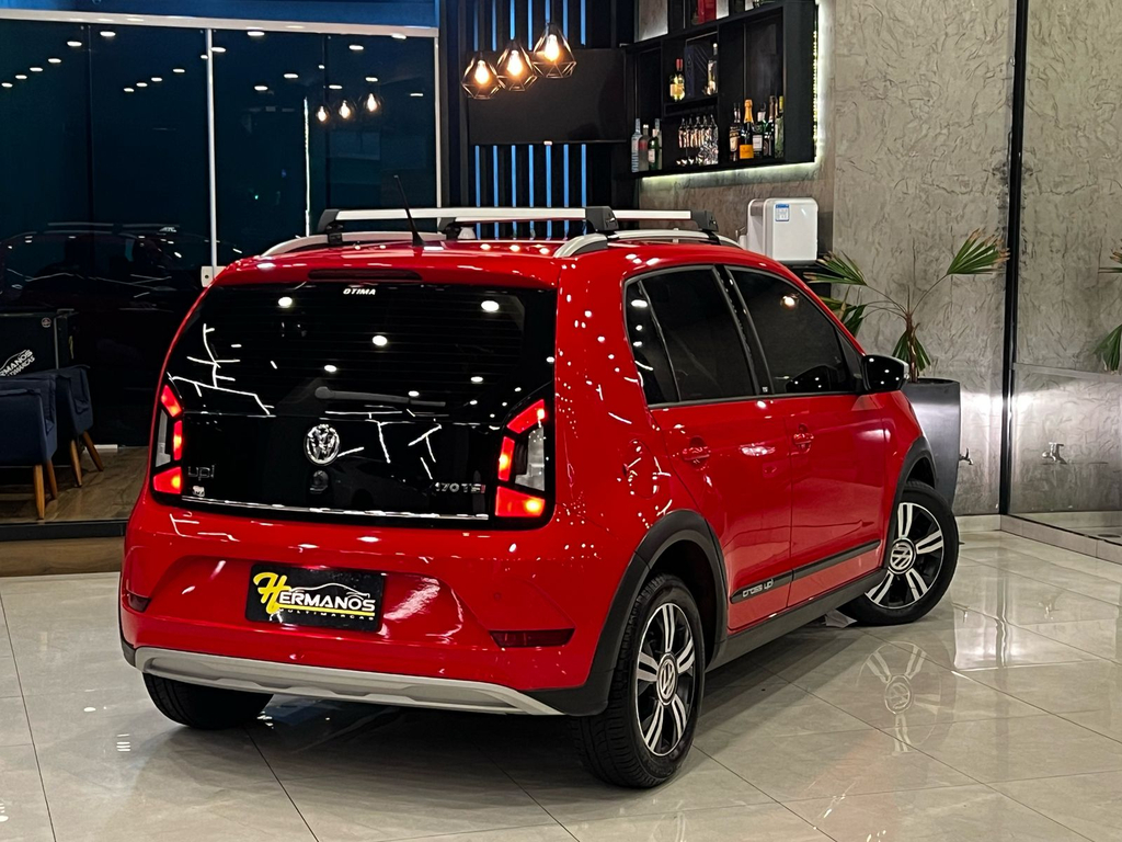 Volkswagen up! cross Vermelho