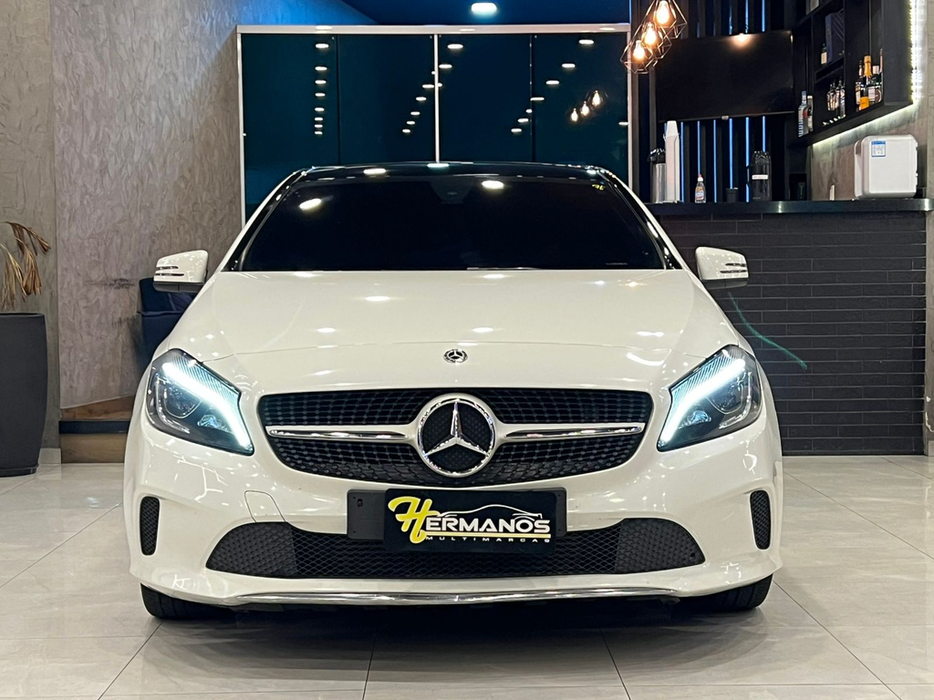 Mercedes Benz A 200 Branco