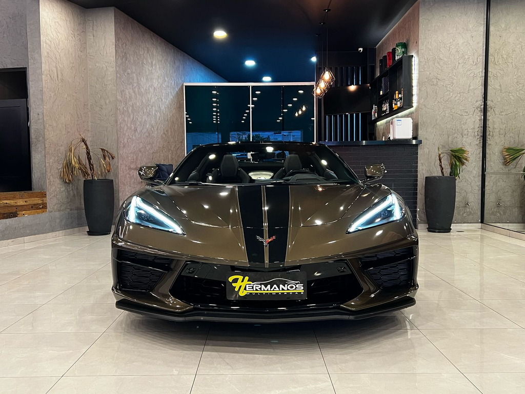 Chevrolet Corvette Marrom
