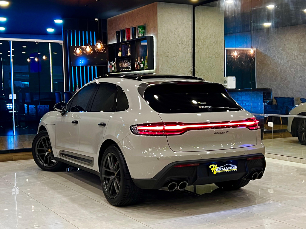 Porsche Macan Cinza