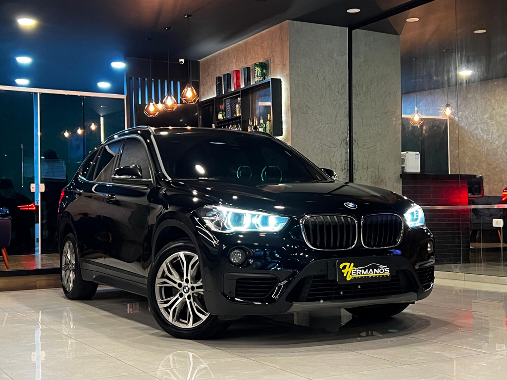 BMW X1 Preto