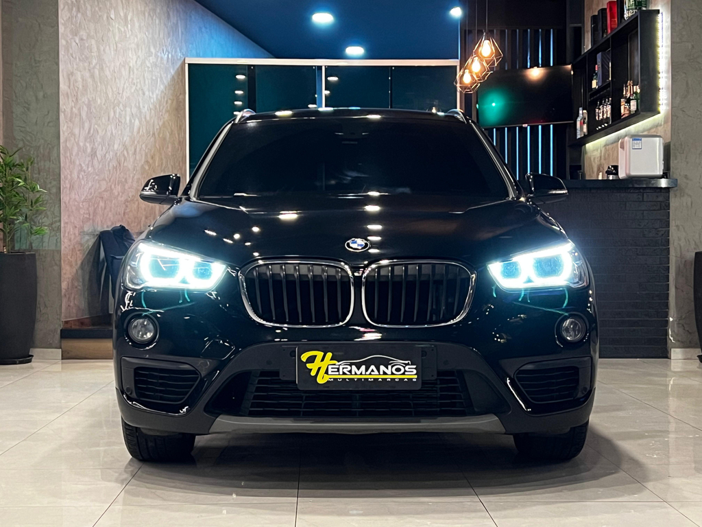 BMW X1 Preto
