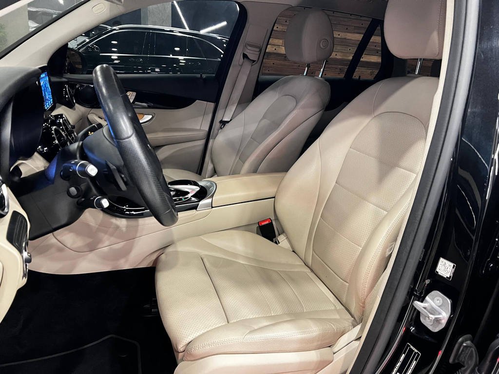 Mercedes Benz GLC 250 Preto