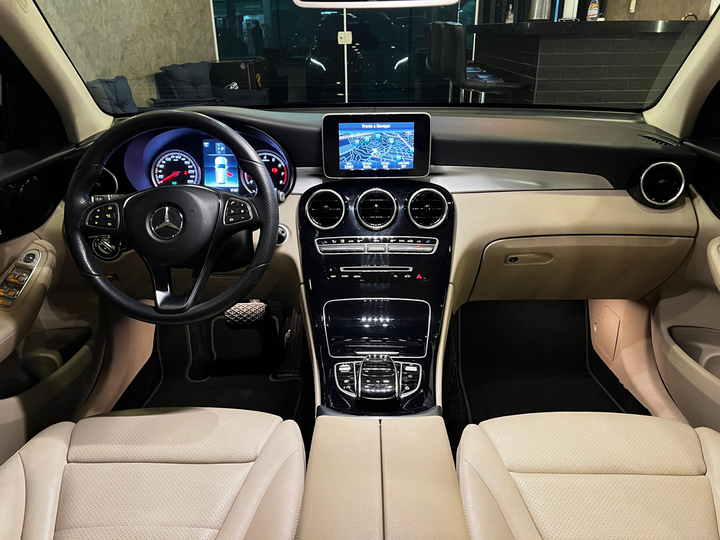 Mercedes Benz GLC 250 Preto