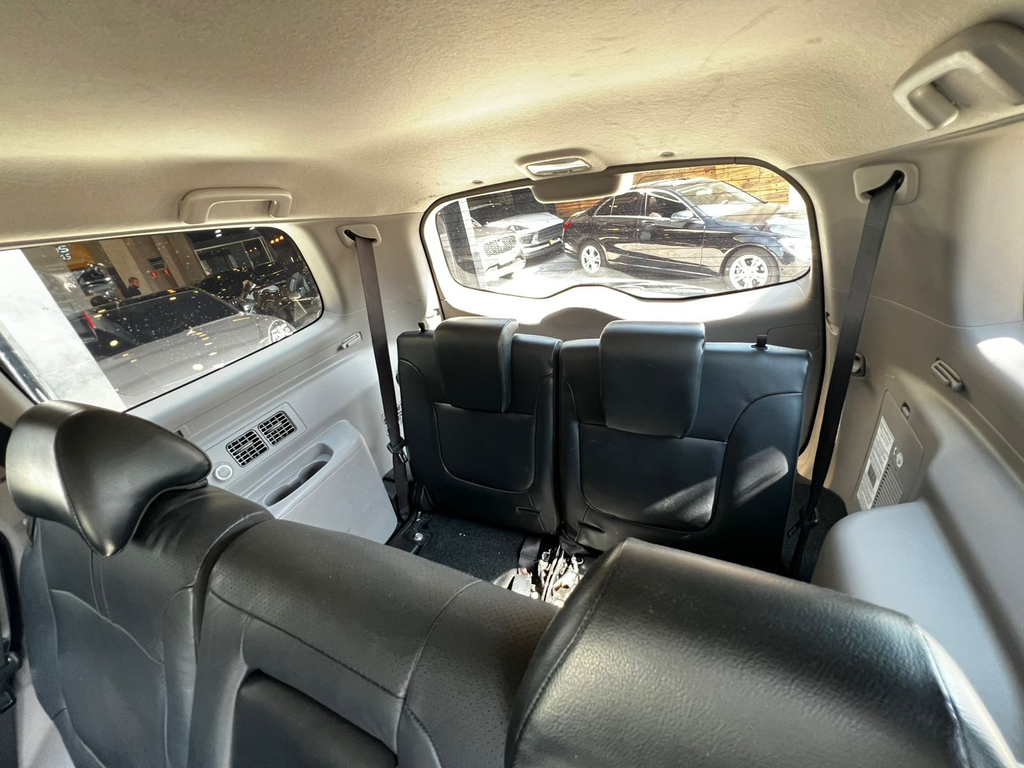 Mitsubishi Pajero Preto