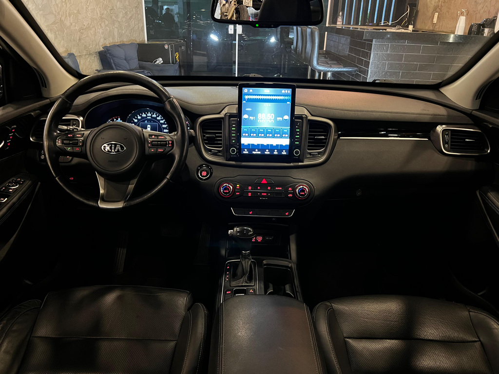 Kia Sorento Cinza