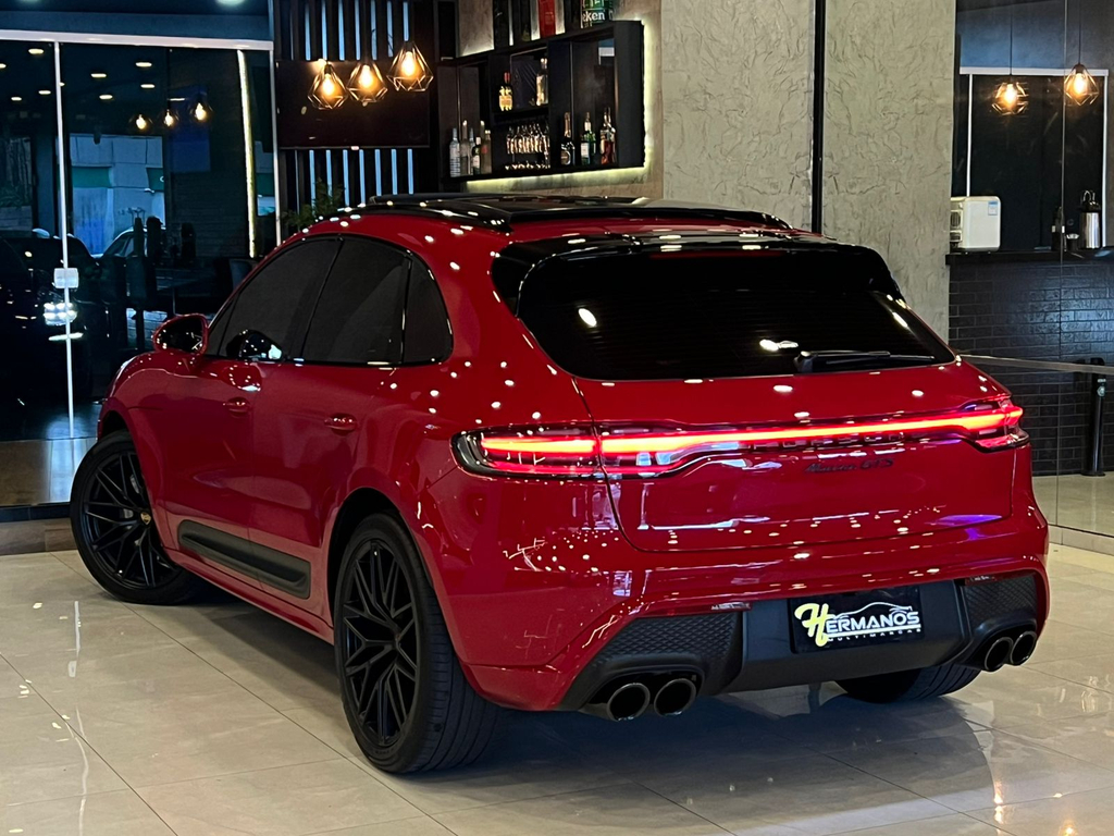 Porsche Macan Vermelho