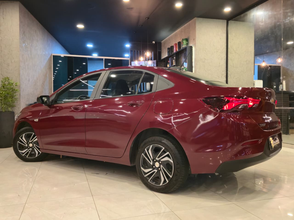 Chevrolet Onix Vermelho