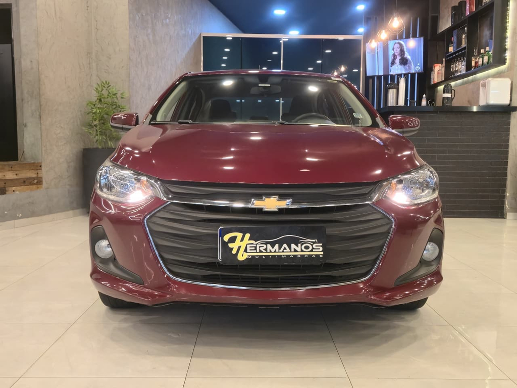 Chevrolet Onix Vermelho