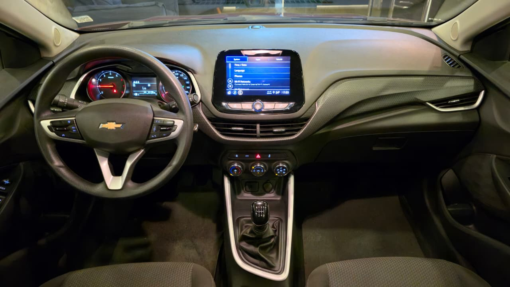Chevrolet Onix Vermelho