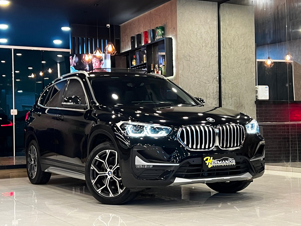 BMW X1 Preto