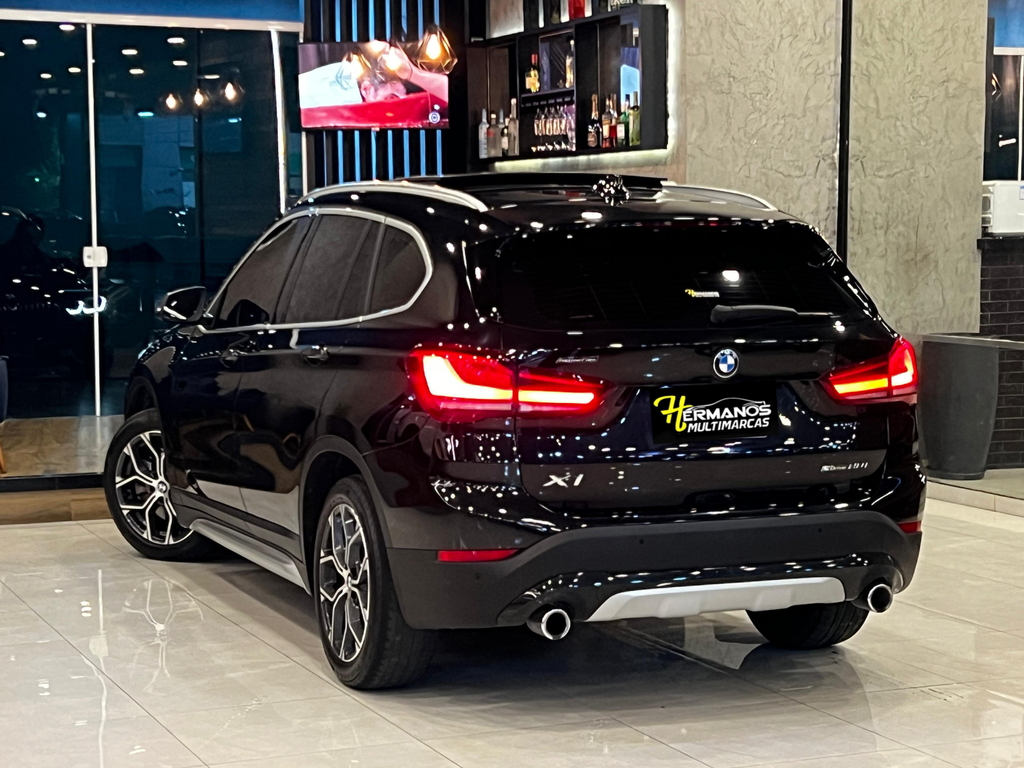 BMW X1 Preto