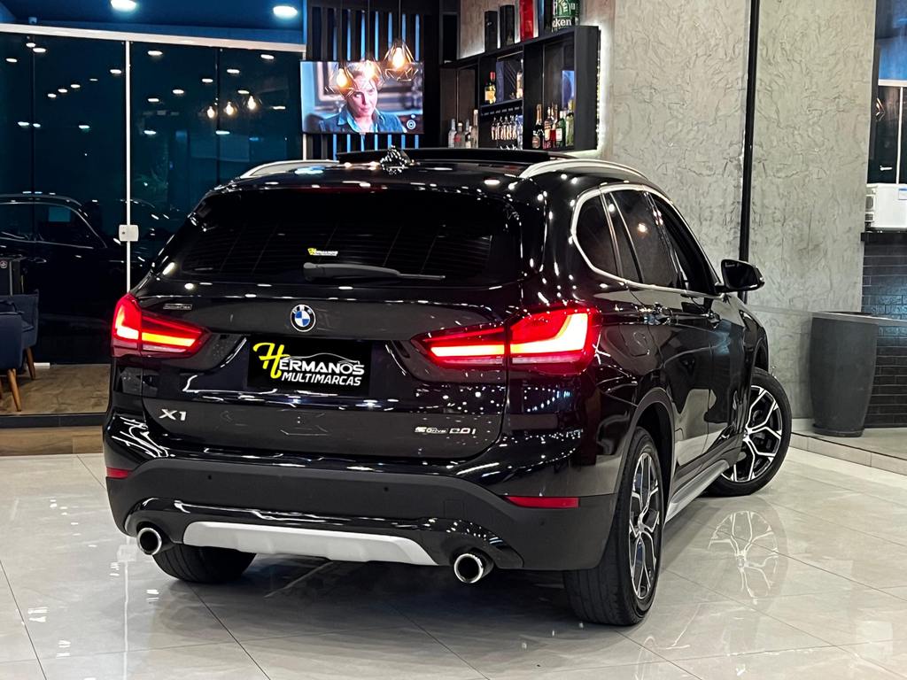 BMW X1 Preto