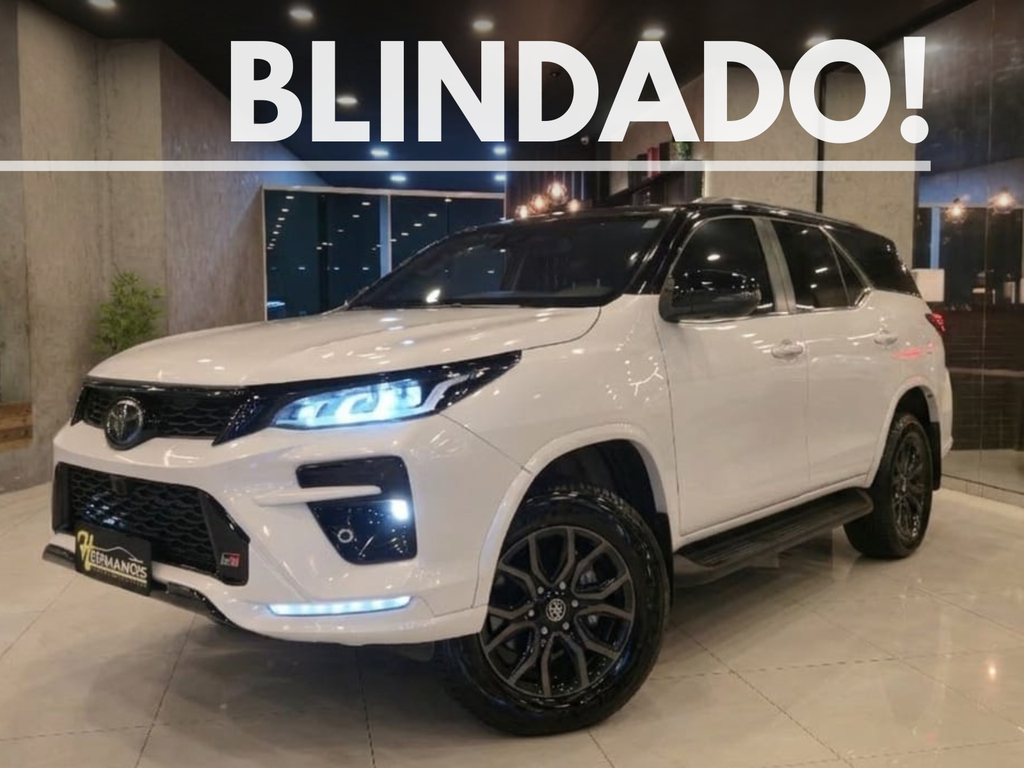 Toyota Hilux Branco