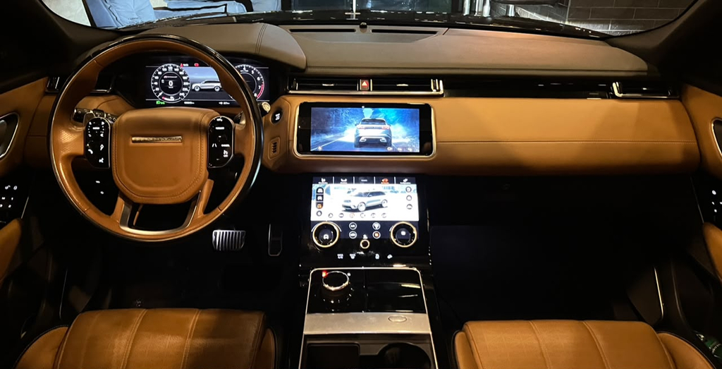 Land Rover Range Rover Velar Preto