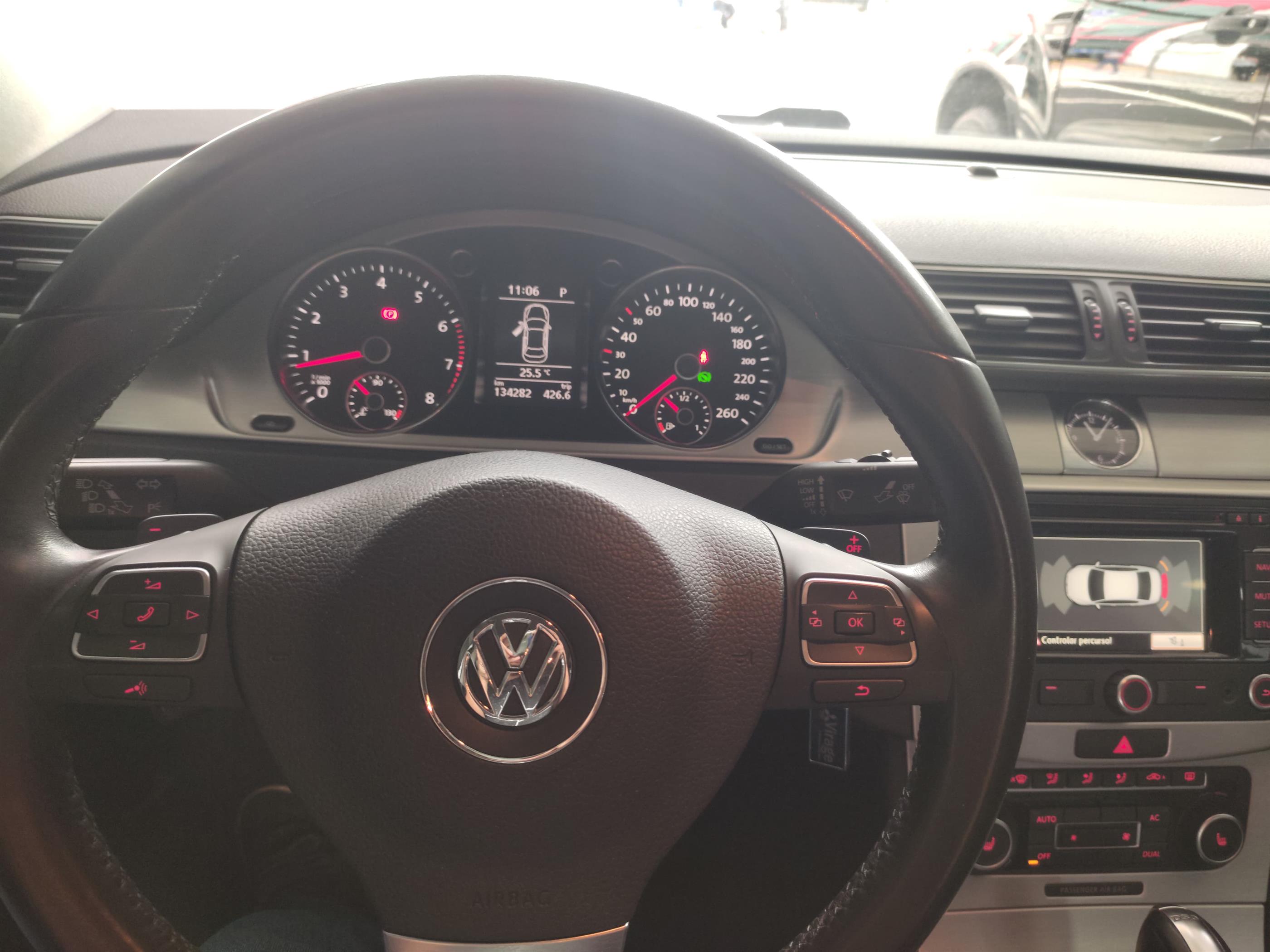 Volkswagen Passat Prata