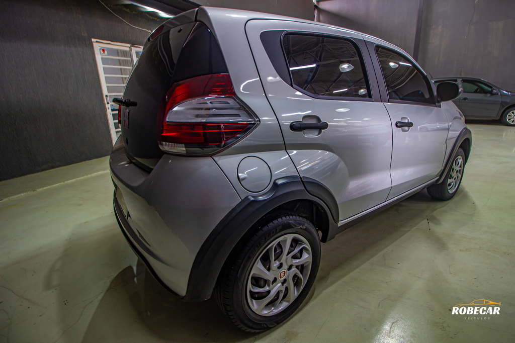 Fiat Mobi Prata