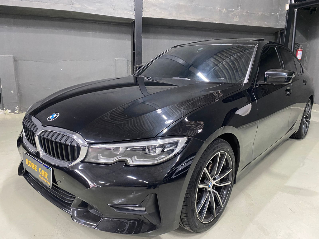 BMW Série 3 Preto