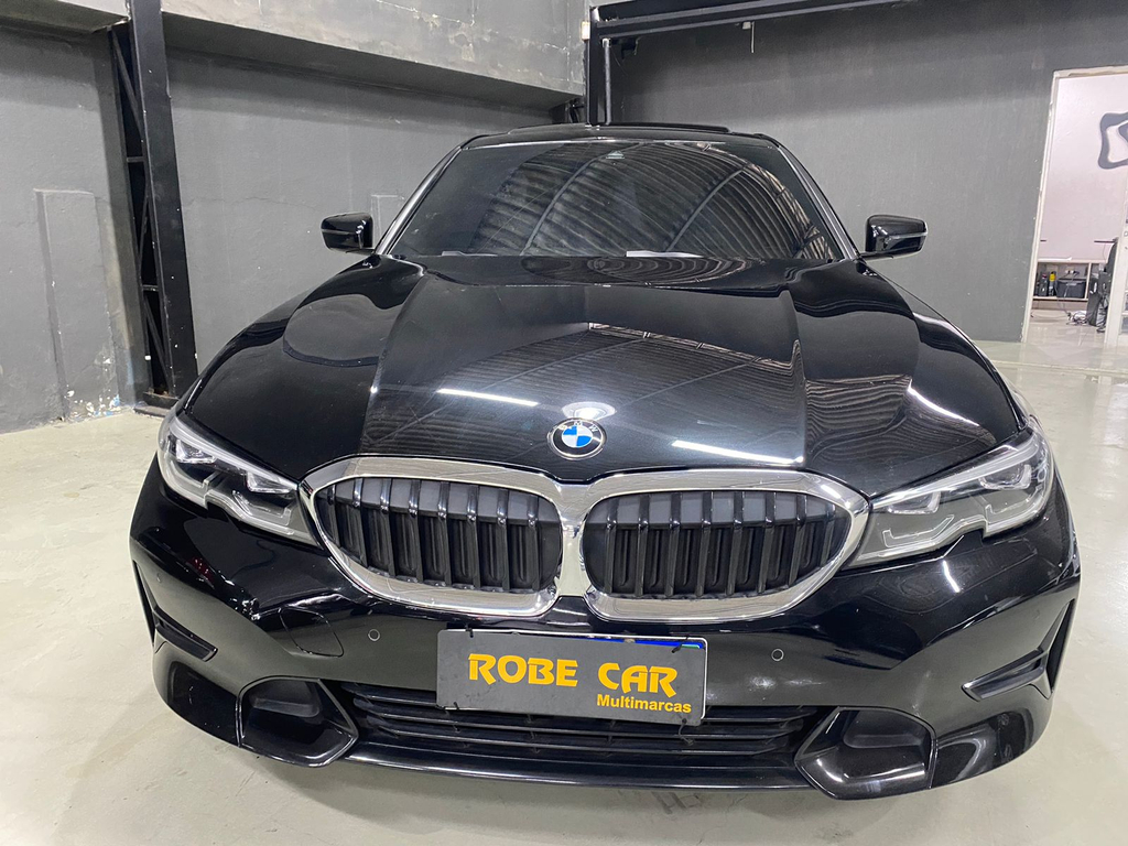 BMW Série 3 Preto