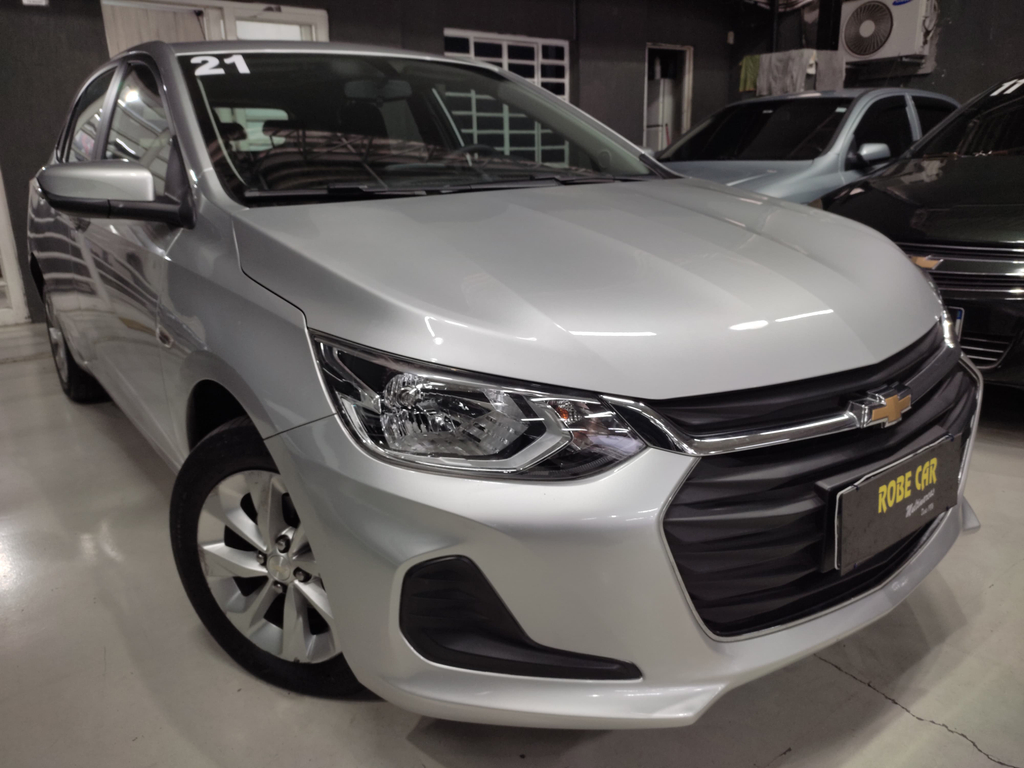 Chevrolet Onix Prata