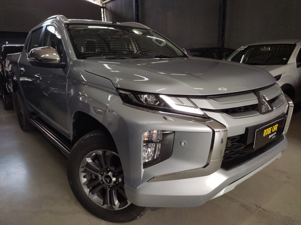 Mitsubishi L200 Triton Prata