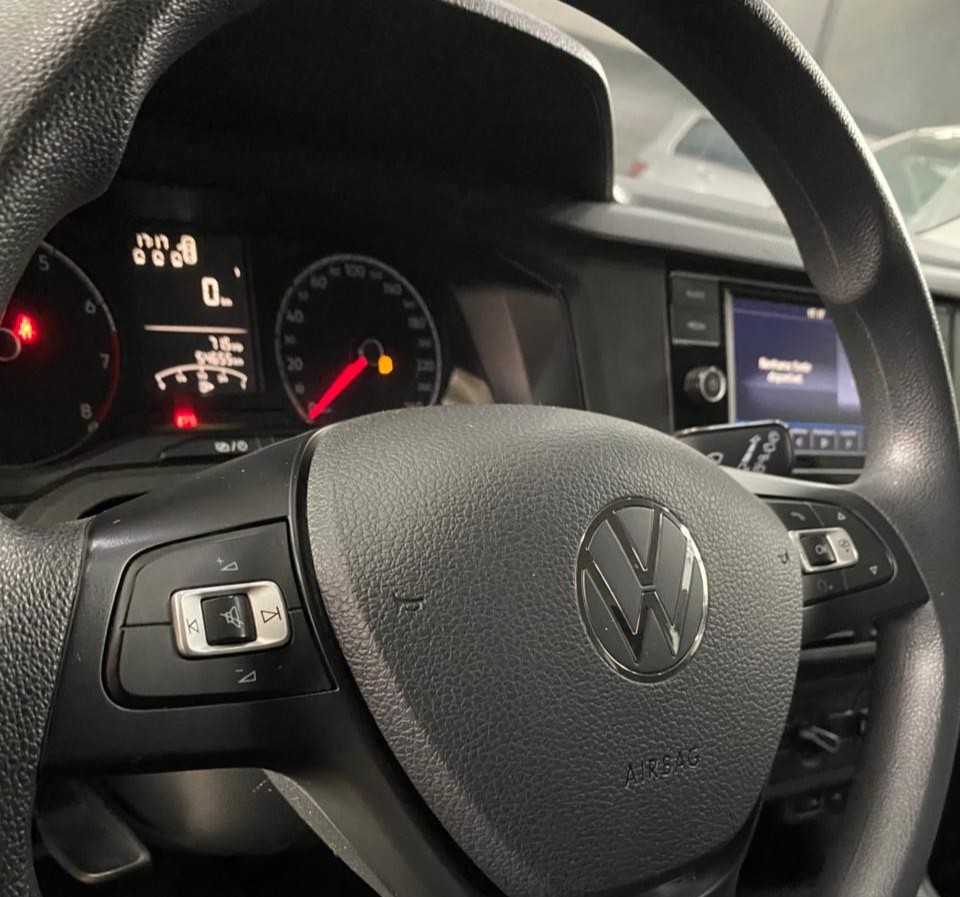 Volkswagen Polo Branco
