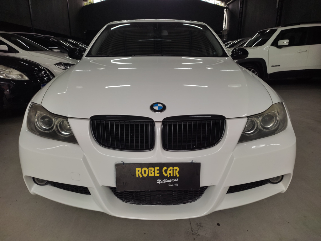BMW 320iA Branco