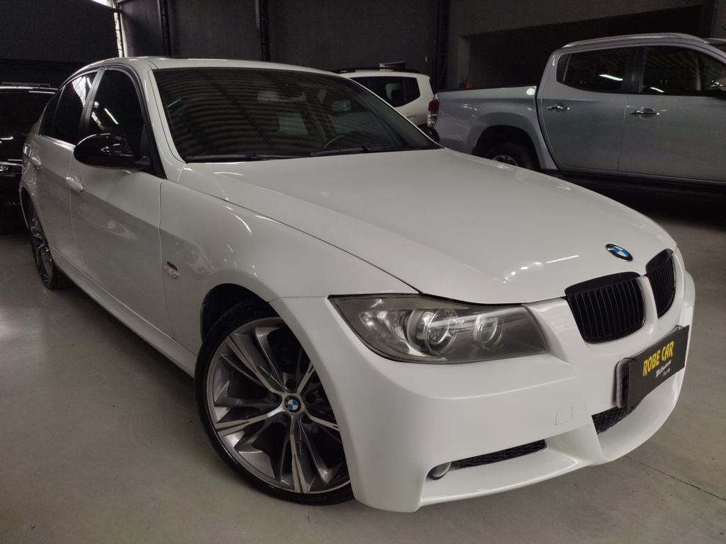 BMW 320iA Branco
