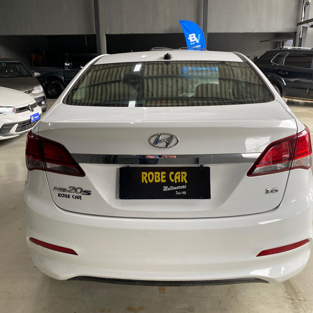 Hyundai HB20S Preto