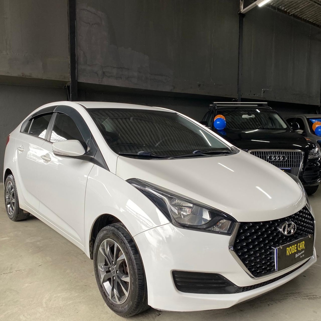 Hyundai HB20S Preto