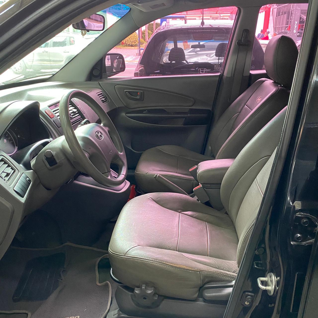 Hyundai Tucson Preto