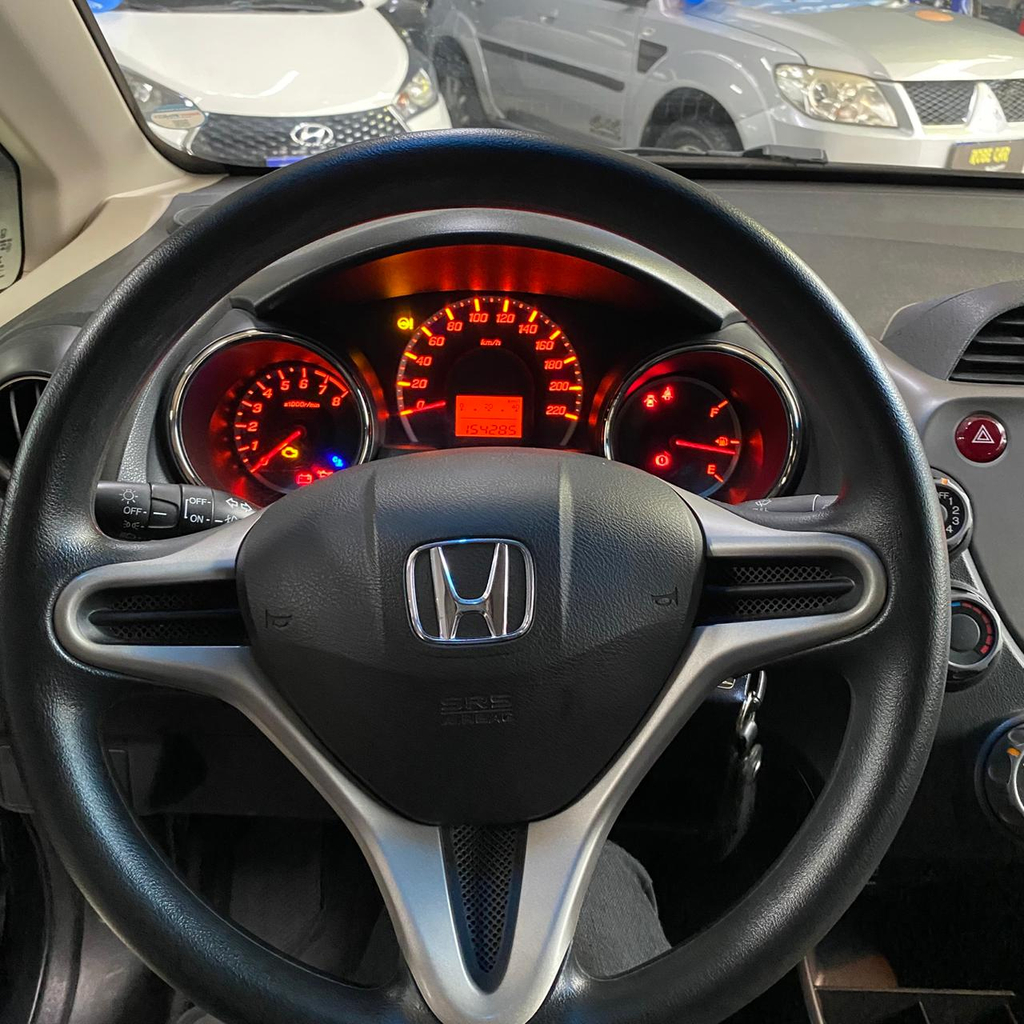 Honda Fit Preto