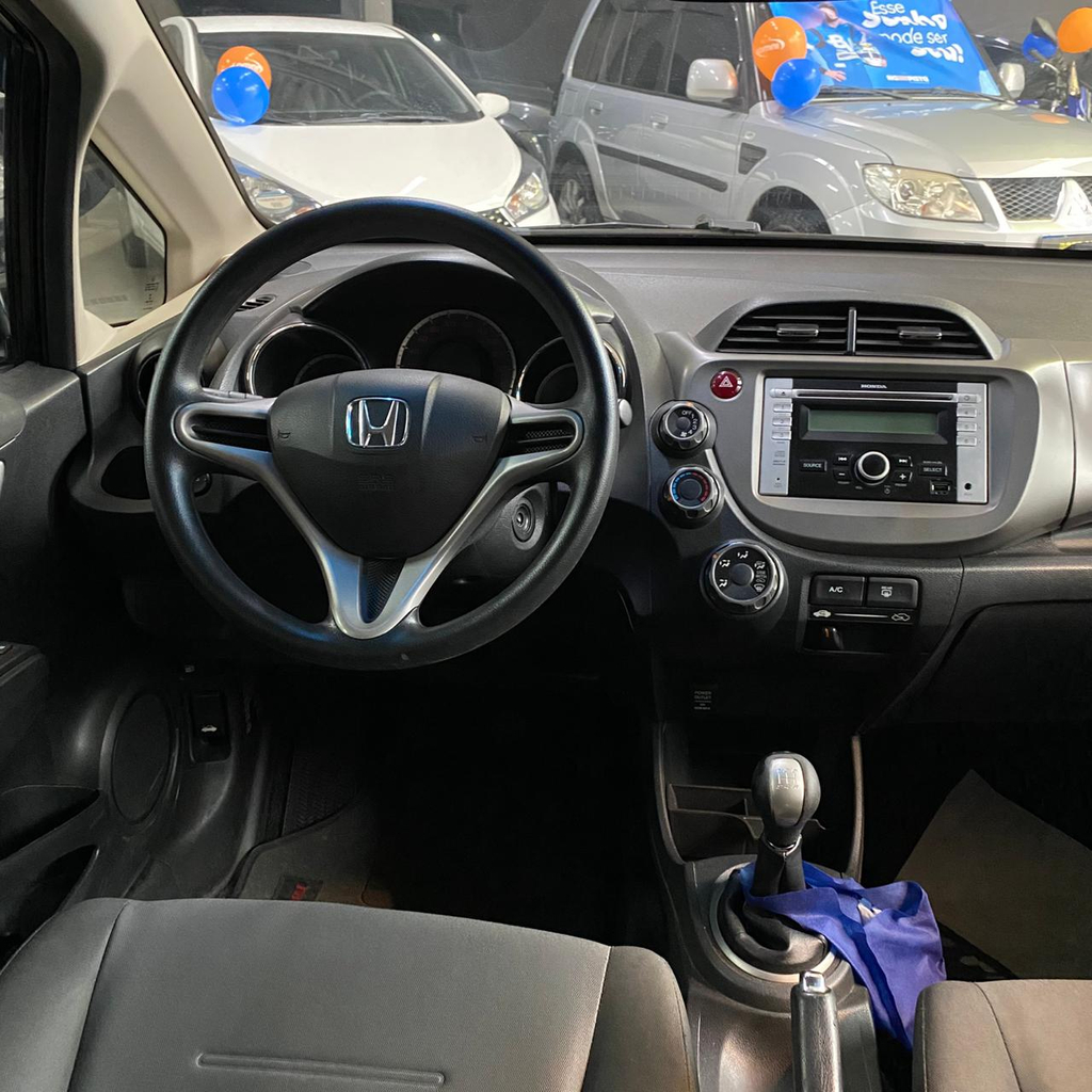 Honda Fit Preto