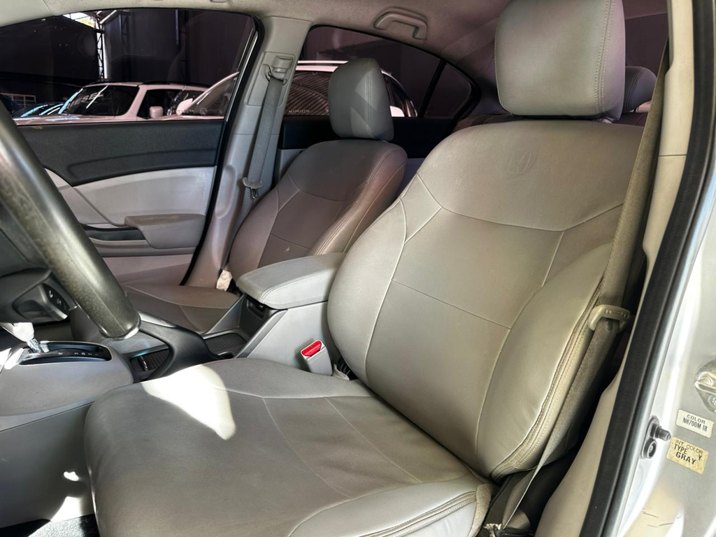 Honda Civic Prata