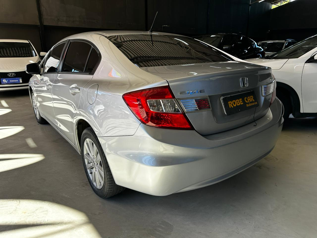 Honda Civic Prata