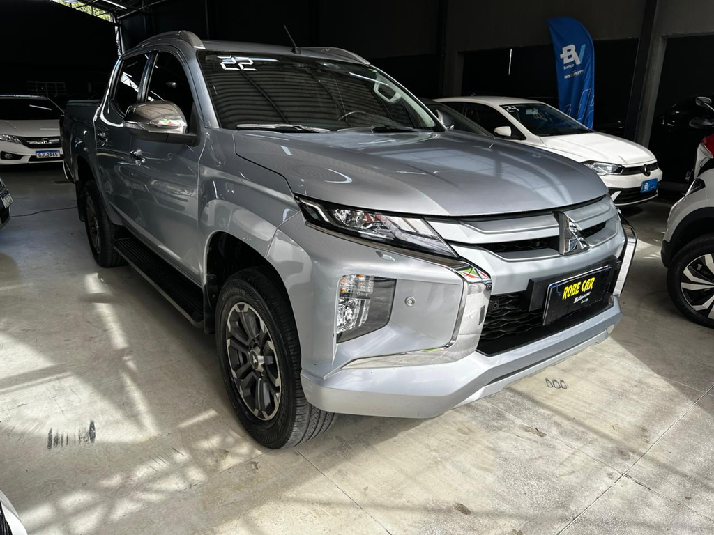 Mitsubishi L200 Triton Prata