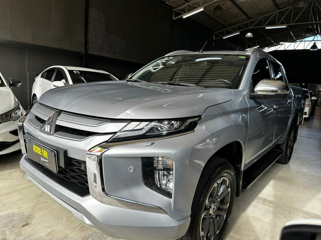 Mitsubishi L200 Triton Prata