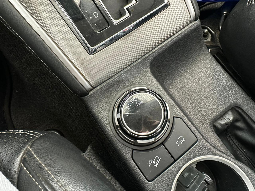 Mitsubishi L200 Triton Prata
