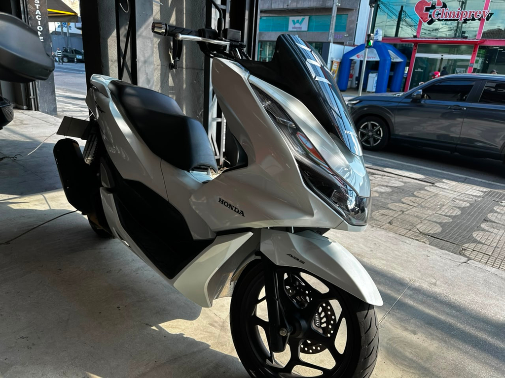 Honda PCX Branco