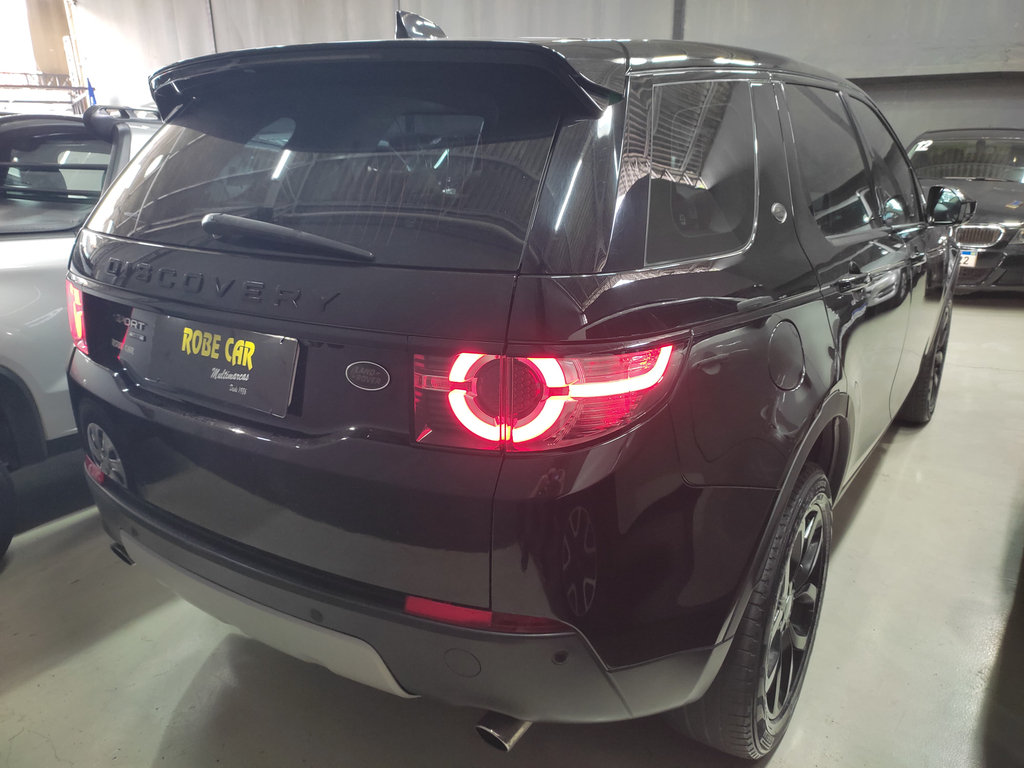 Land Rover Discovery Sport Preto
