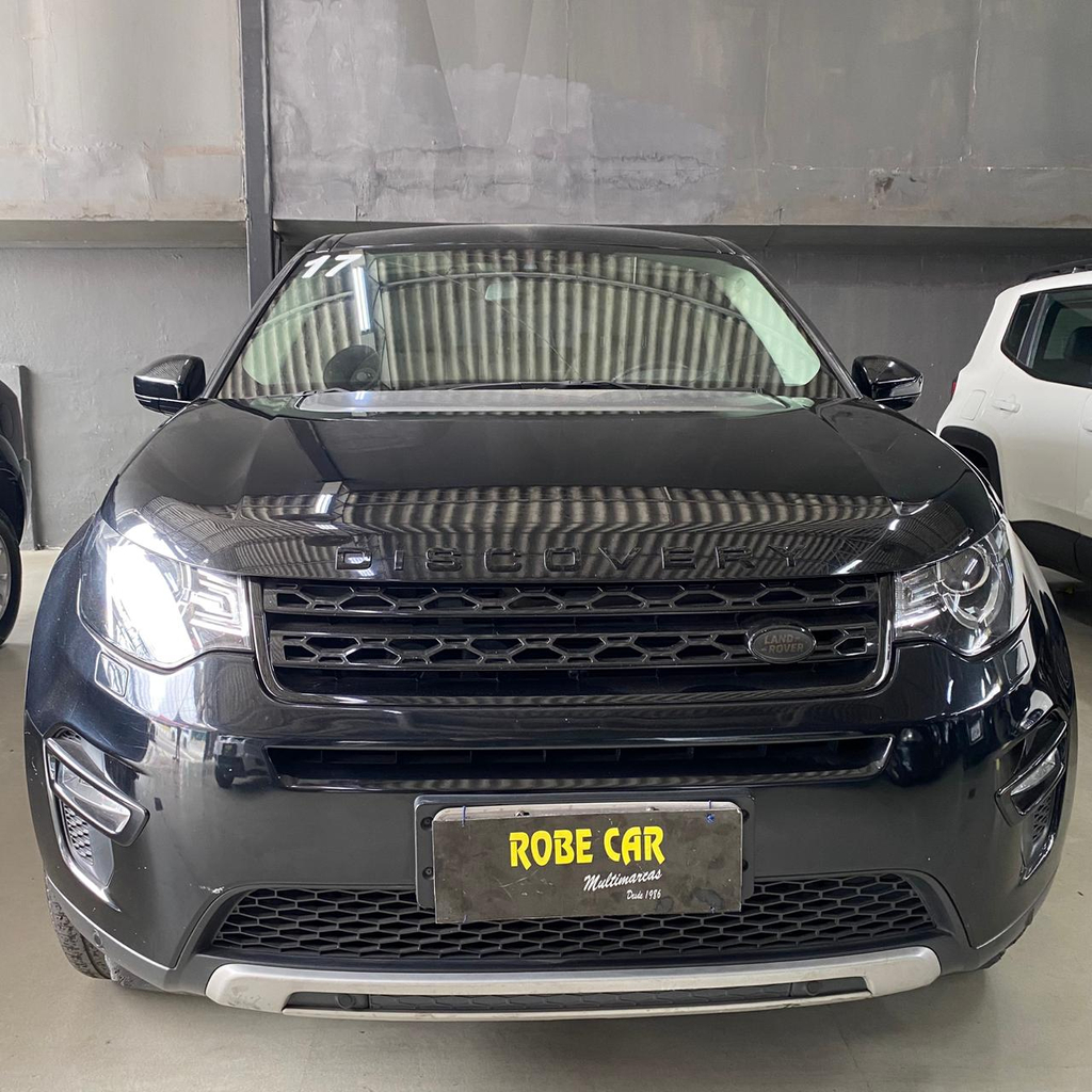 Land Rover Discovery Sport Preto
