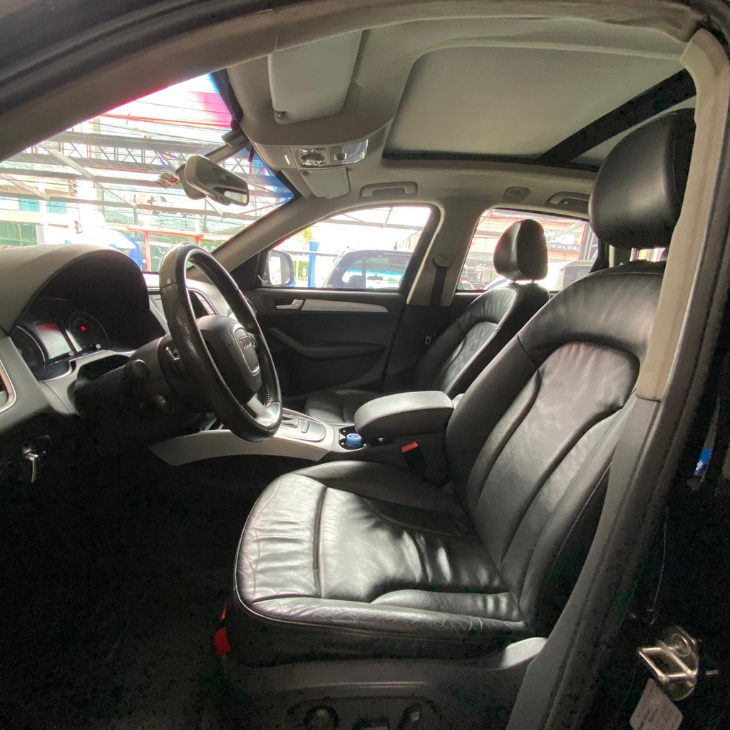 Audi Q5 Preto