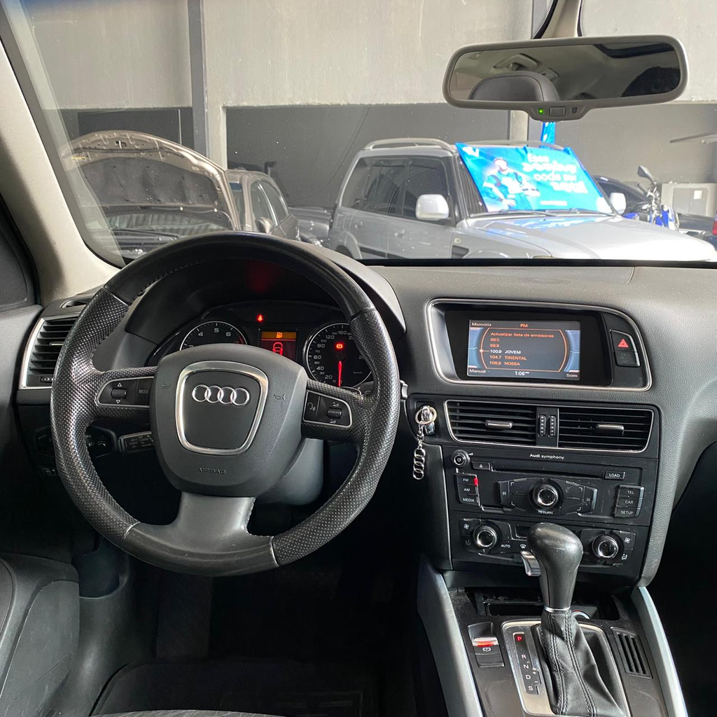 Audi Q5 Preto