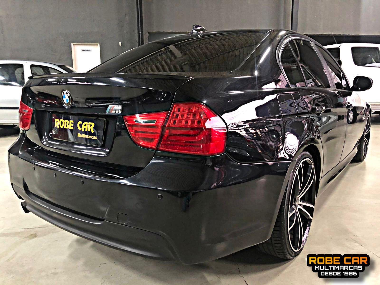 BMW 318iA Preto