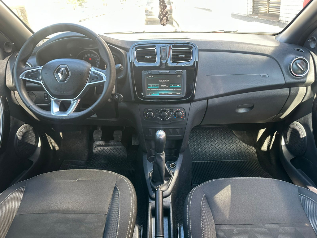 Renault Sandero Branco