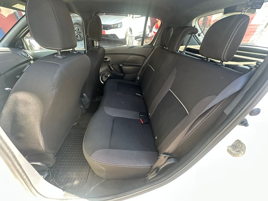 Renault Sandero Branco