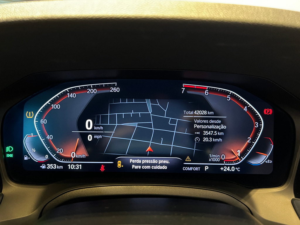 BMW 320i Preto