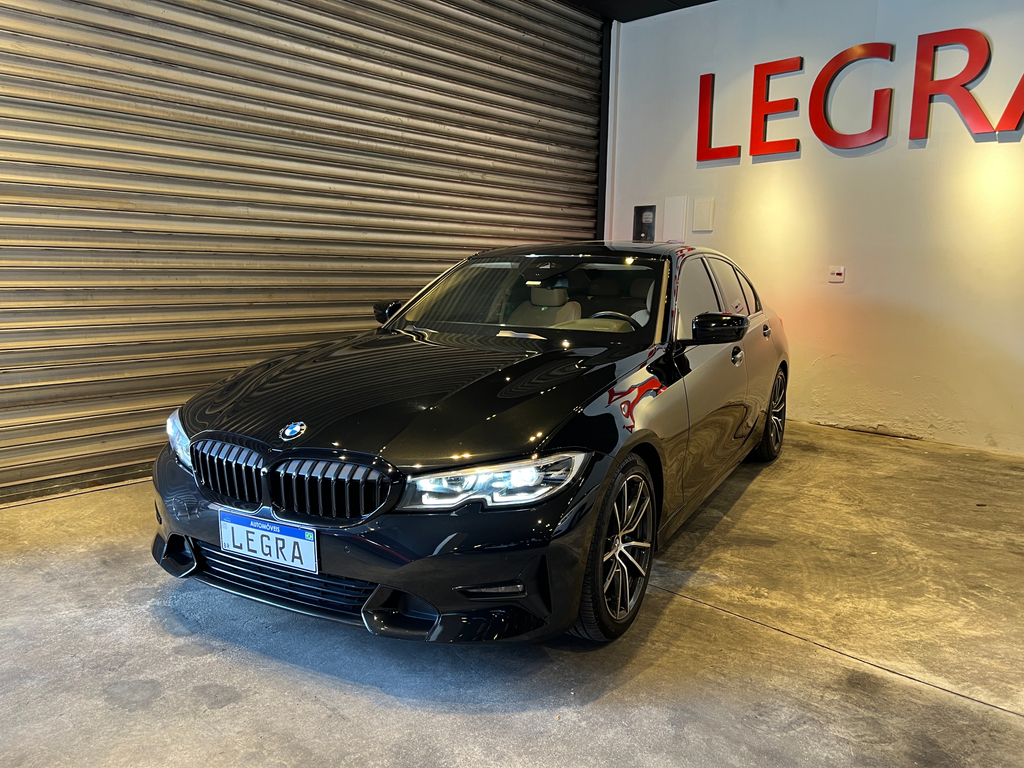 BMW 320i Preto