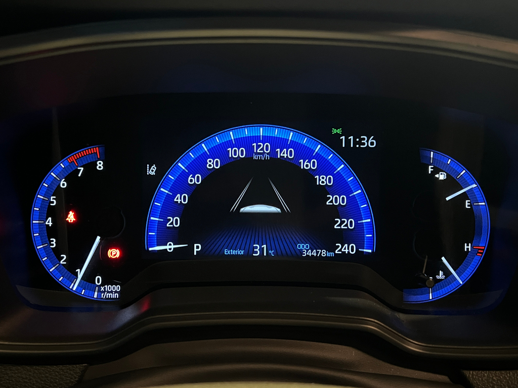 Toyota Corolla Cross Cinza