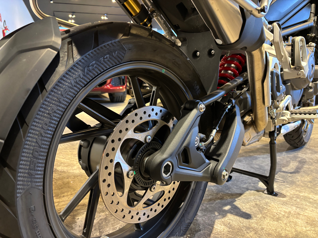 Triumph TIGER Branco
